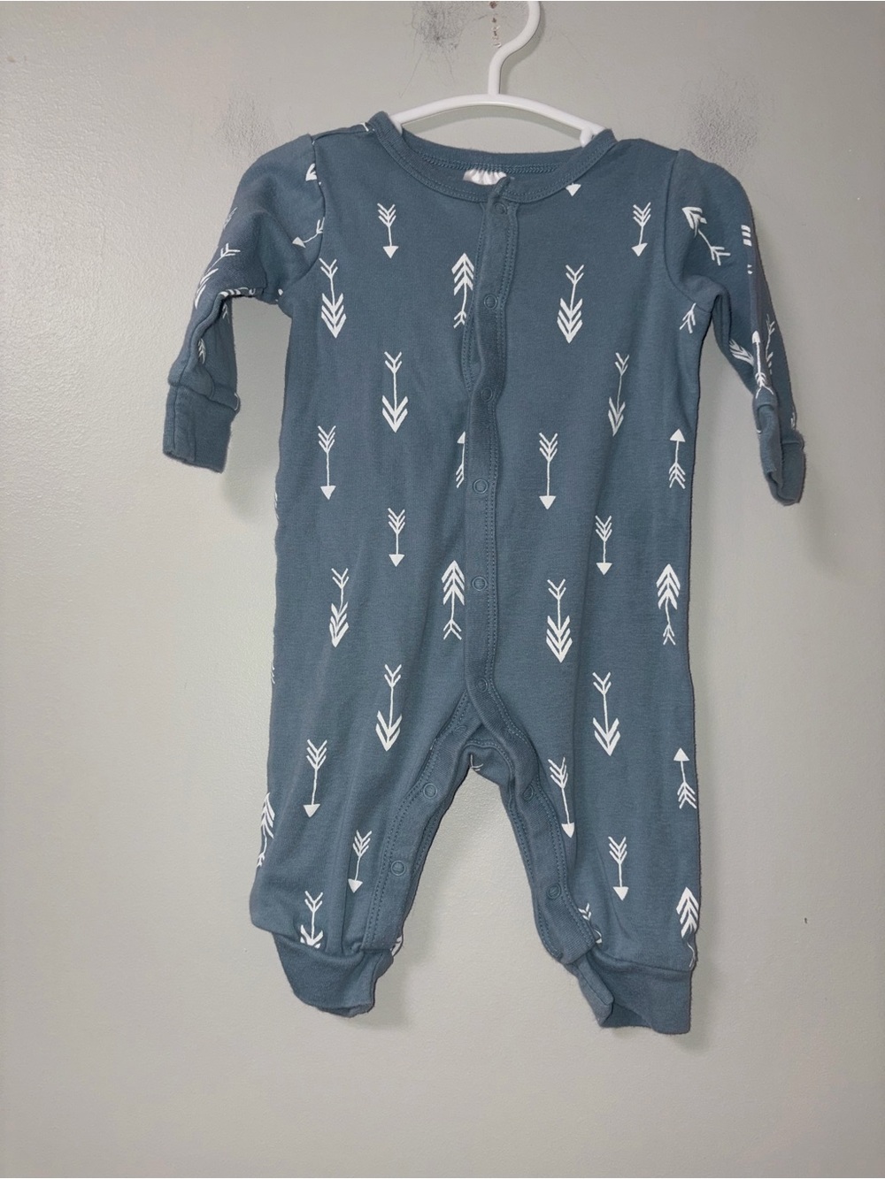 Modern Moments Blue White Arrows Snap Romper Boys 3-6M